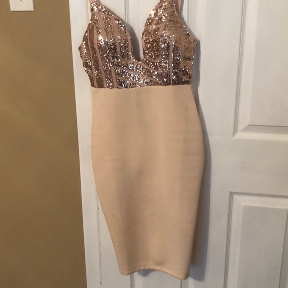 New Years dress - Picture 3 of 6